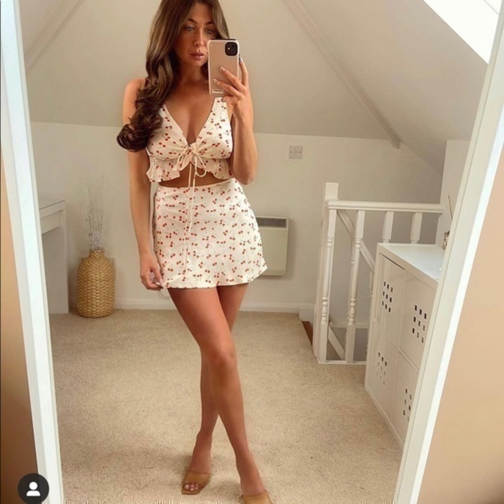 ZARA 2 piece Satin effect SET